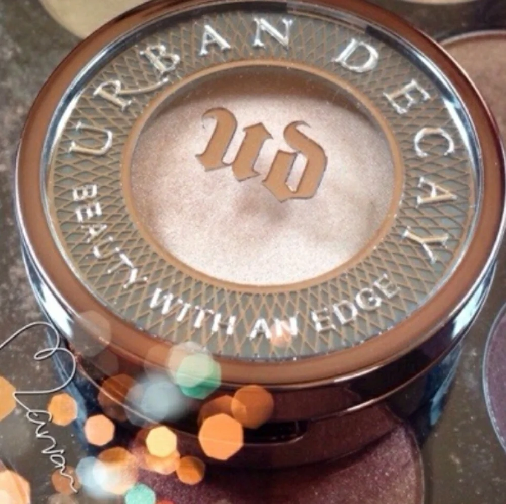 🧚‍♀️SELLOUT Urban Decay DISCONTINUED Eyeshadow Single NWOBOX